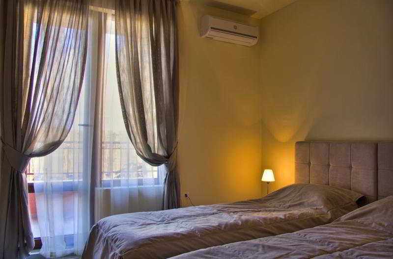 Sunflower Aparthotel Napospart Kültér fotó